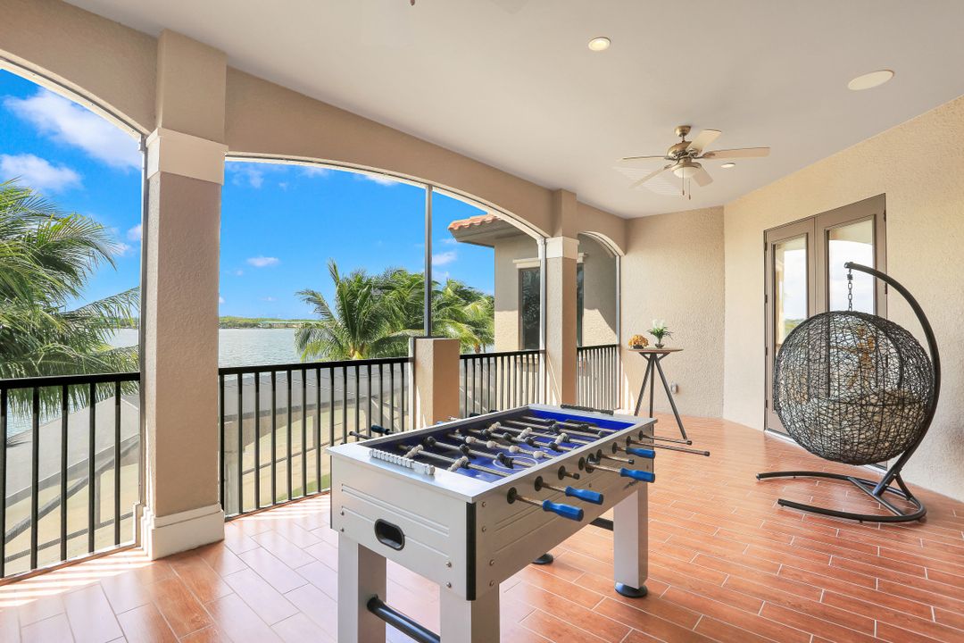 11735 Via Savona Ct, Miromar Lakes, FL 33913