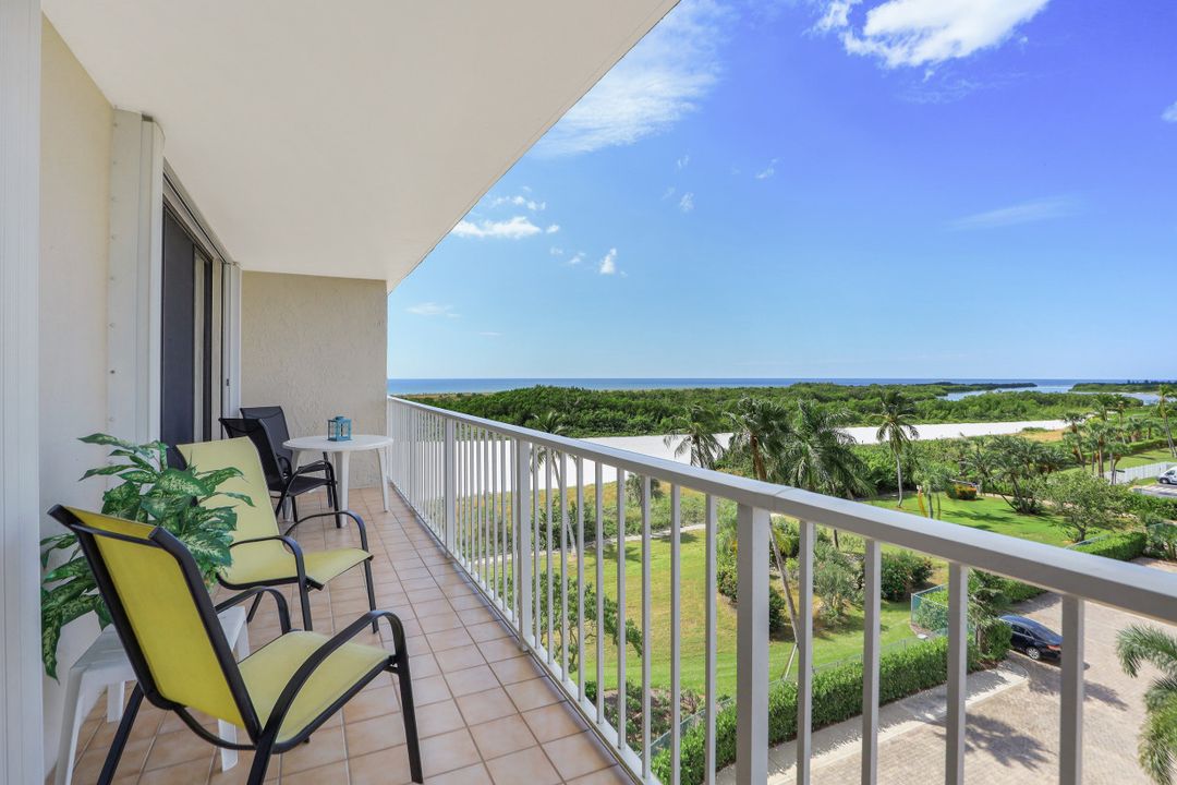 320 Seaview Ct #510, Marco Island, FL 34145