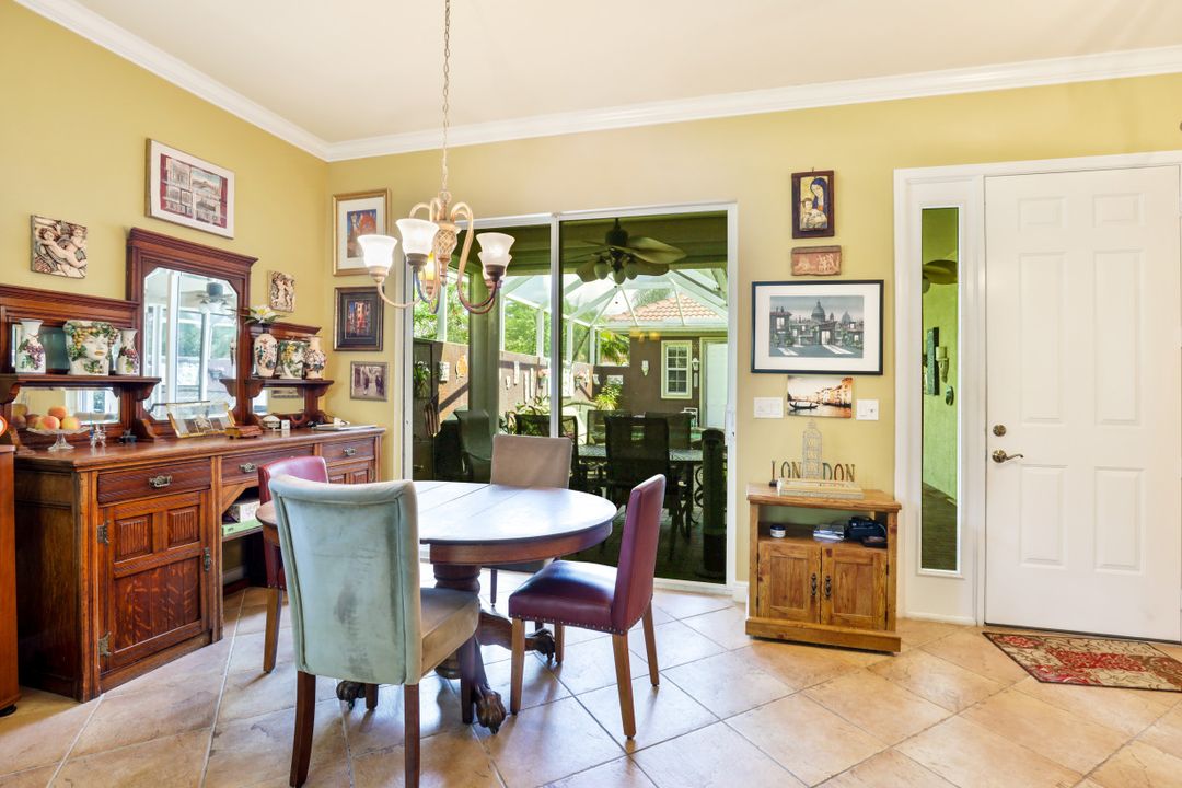 5520 Cheshire Dr, Fort Myers, FL 33912