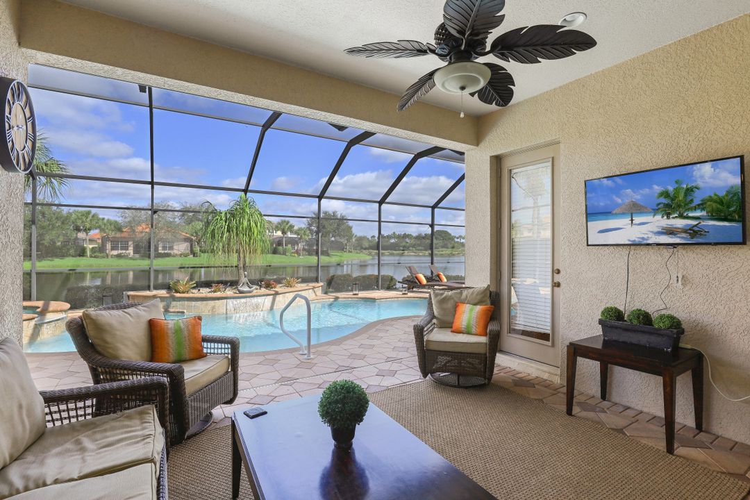 9167 Shale Ct, Naples, FL 34120