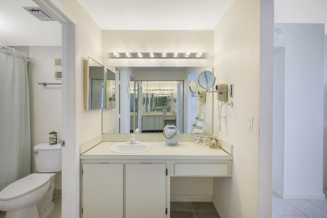 320 Seaview Ct #510, Marco Island, FL 34145