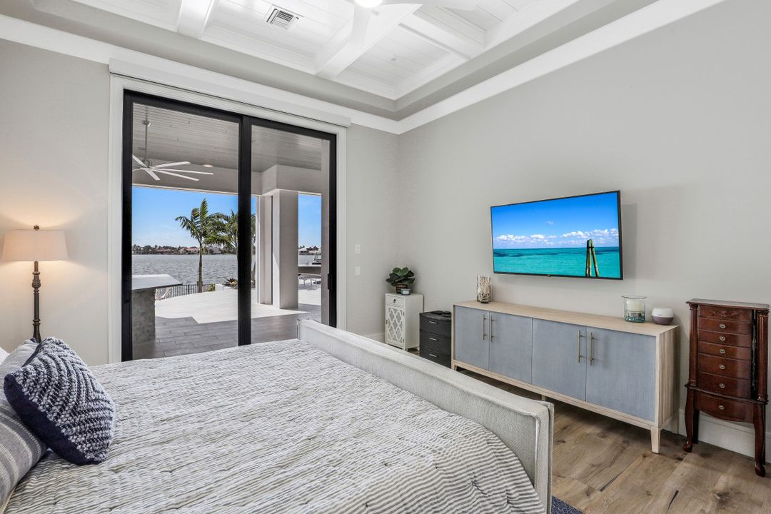 680 S Barfield Dr, Marco Island, FL 34145