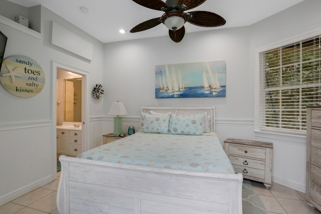 1817 Piccadilly Cir, Cape Coral, FL 33991