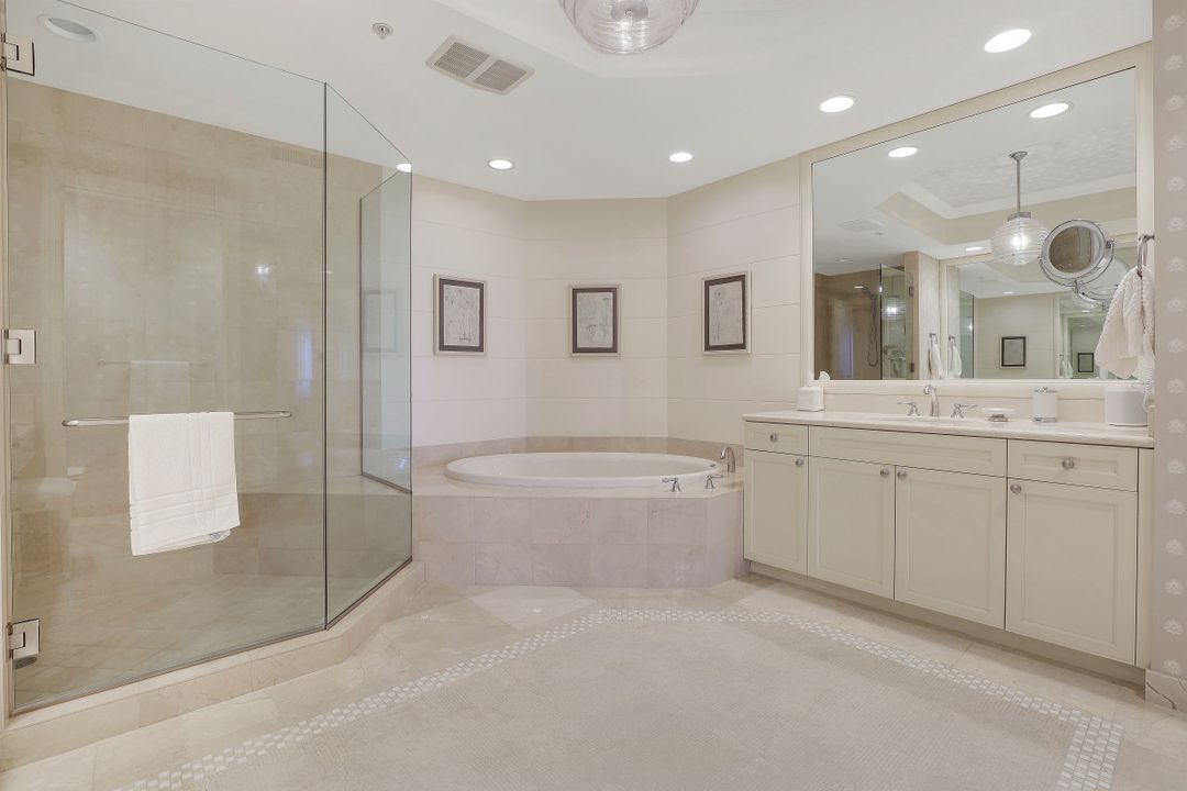 23750 Via Trevi Way #1702, Bonita Springs, FL 34134