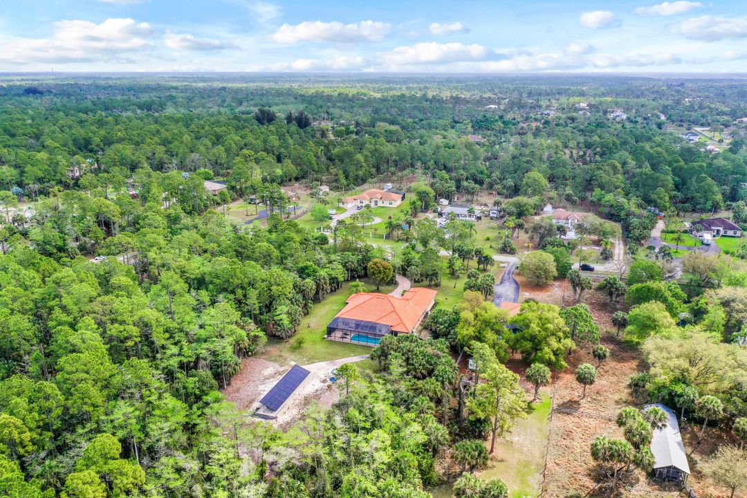 641 27th St SW, Naples, FL 34117