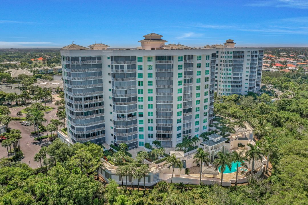 315 Dunes Blvd #604, Naples, FL 34110