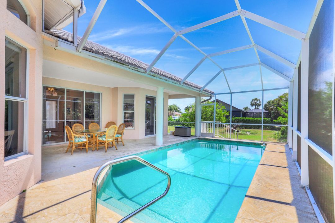 578 N Barfield Dr, Marco Island, FL 34145