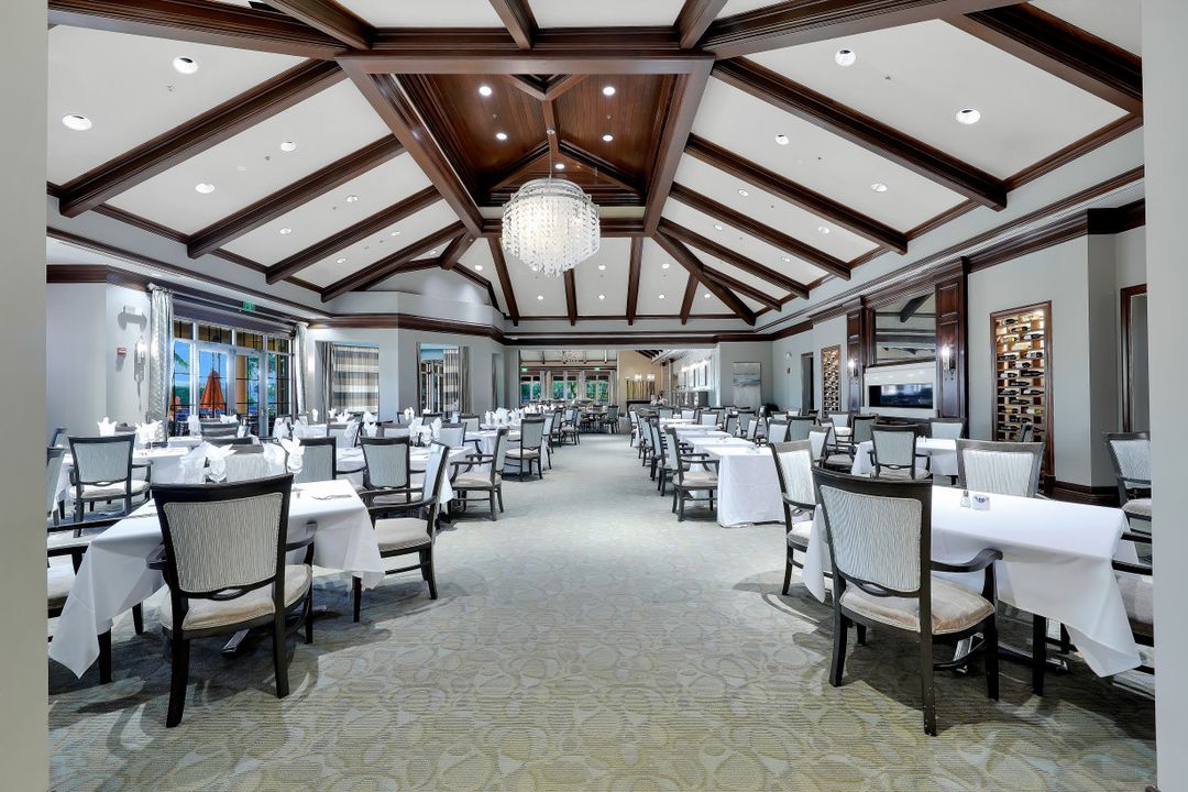 6693 Alden Woods Cir #101, Naples, FL 34113