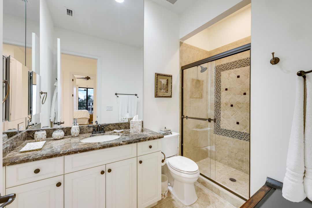 403 Seabee Ave, Naples, FL 34108