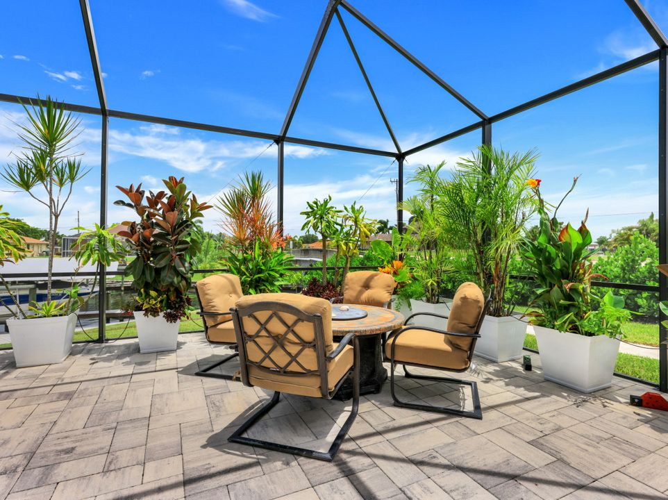 2103 SW 52nd St, Cape Coral, FL 33914