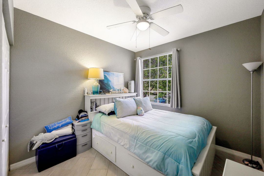 4635 St Croix Ln #1222, Naples, FL 34109