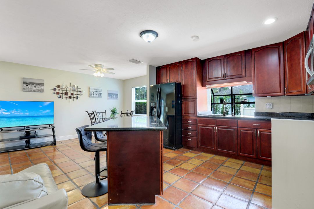 10355 St Patrick Ln, Bonita Springs, FL 34135