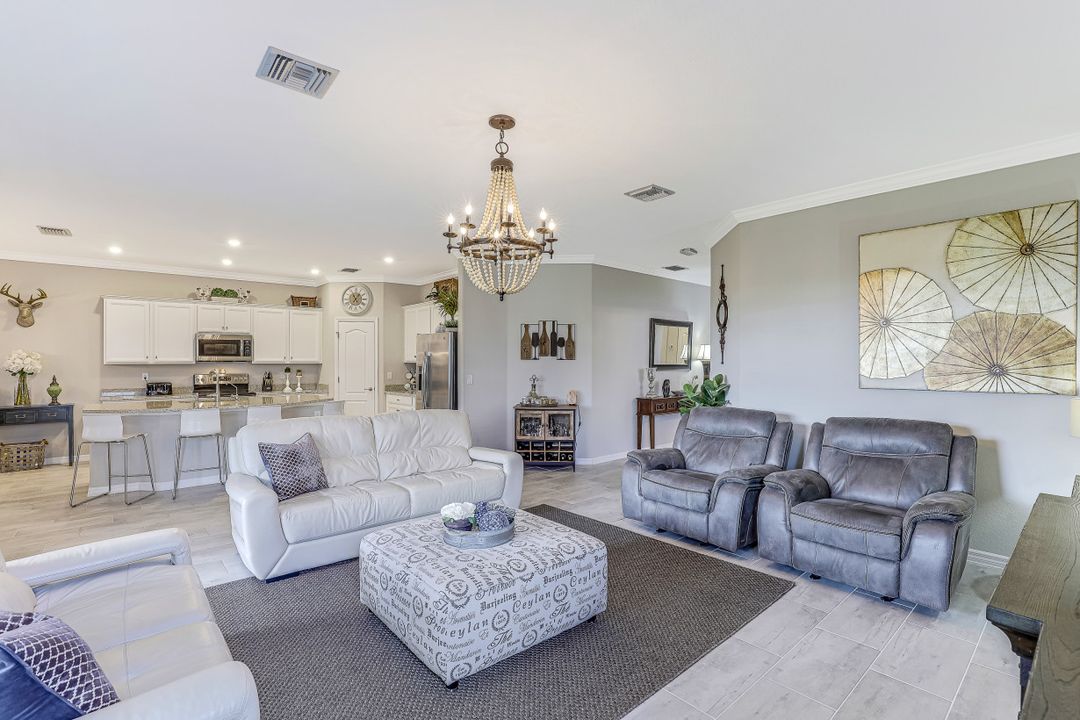 10426 Prato Dr, Fort Myers, FL 33913