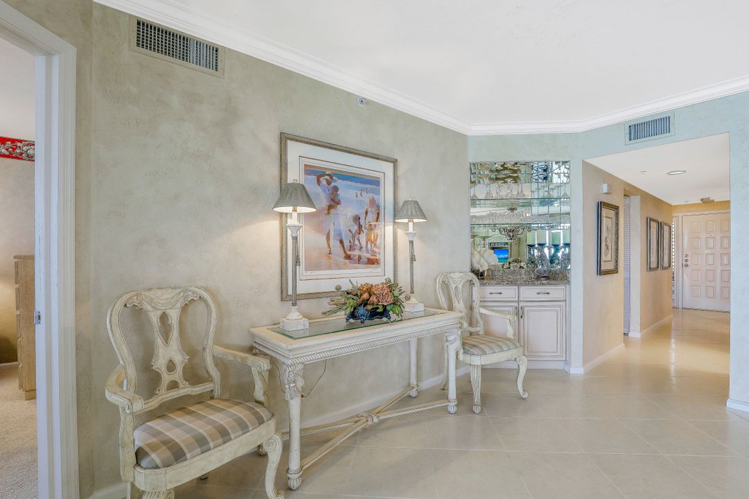 990 Cape Marco Dr #604, Marco Island, FL 34145