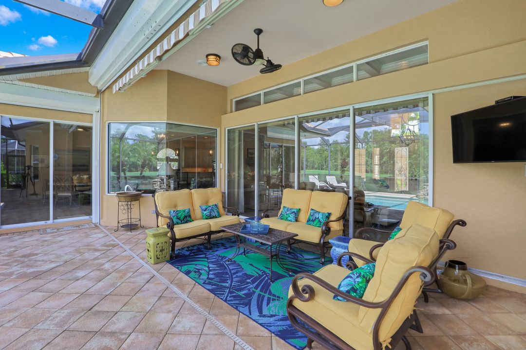 3601 Cedar Hammock View Ct, Naples, FL 34112