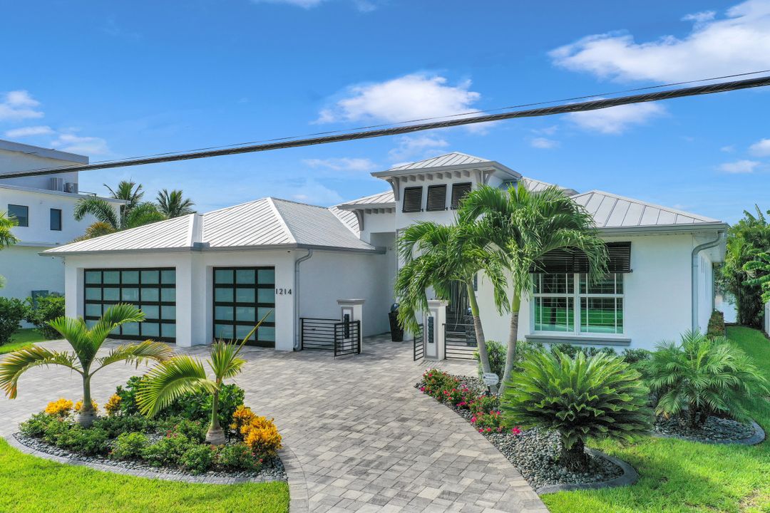 1214 El Dorado Pkwy E, Cape Coral, FL 33904