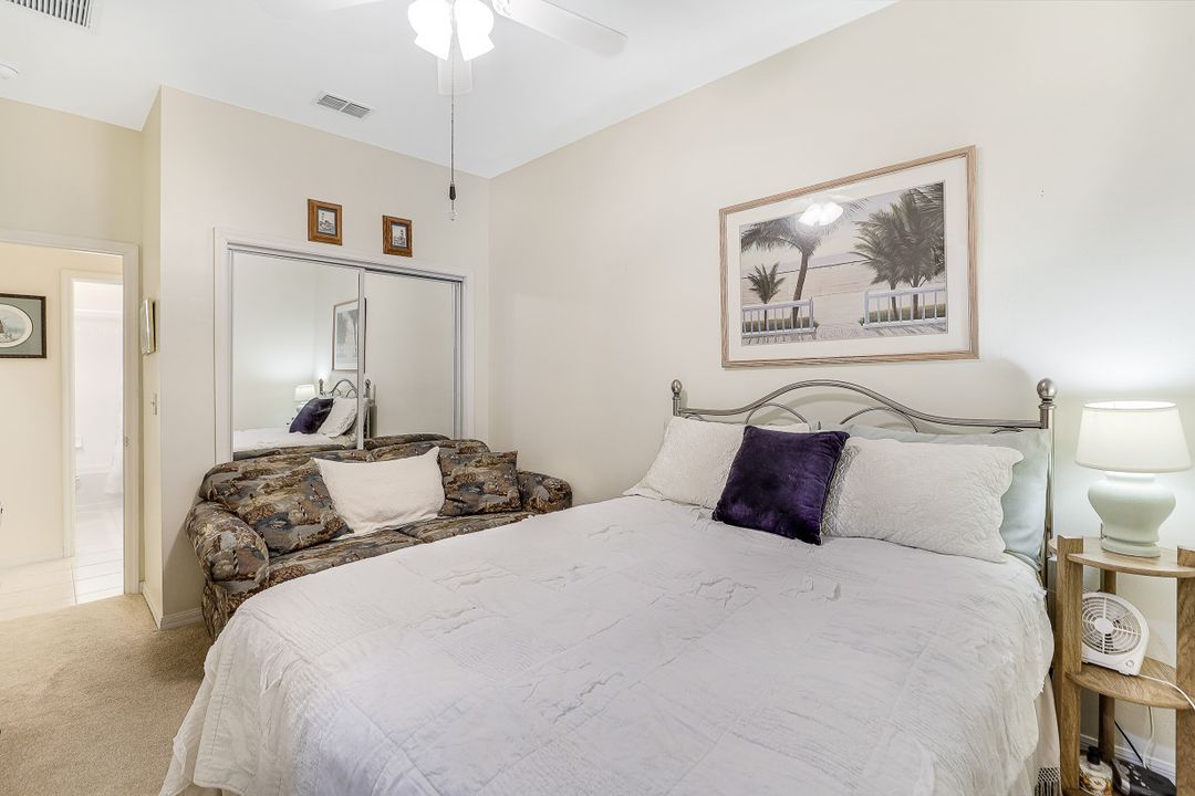 20655 Country Barn Dr, Estero, FL 33928