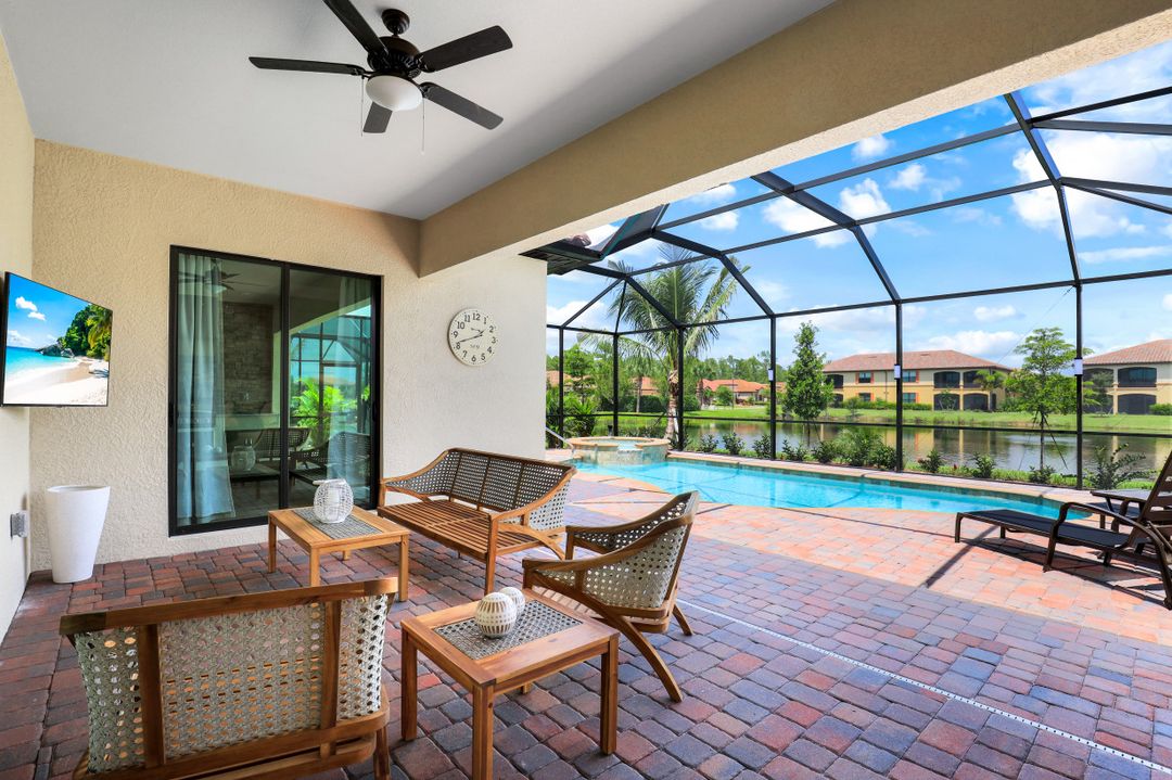 28009 Foxrock Ct, Bonita Springs, FL 34135