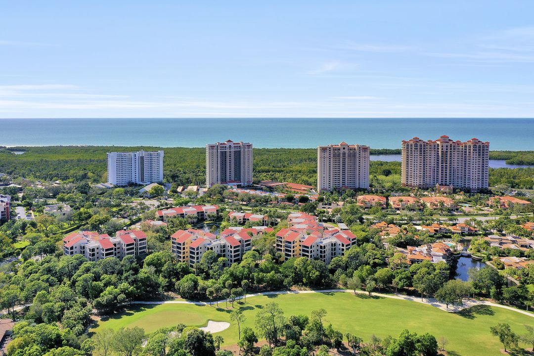 6510 Valen Way #B-302, Naples, FL 34108