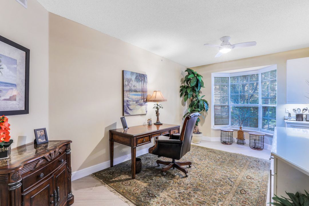 77 Silver Oaks Cir #8101, Naples, FL 34119