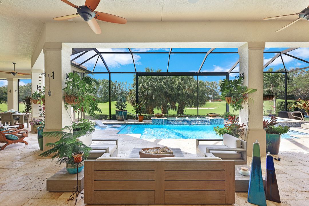 9360 Vittoria Ct, Fort Myers, FL 33912