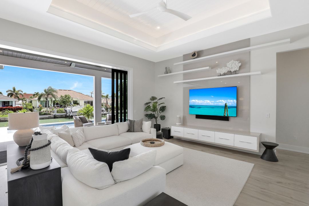 835 Old Marco Ln, Marco Island, FL 34145