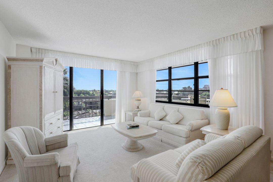 651 Seaview Ct #B-508, Marco Island, FL 34145