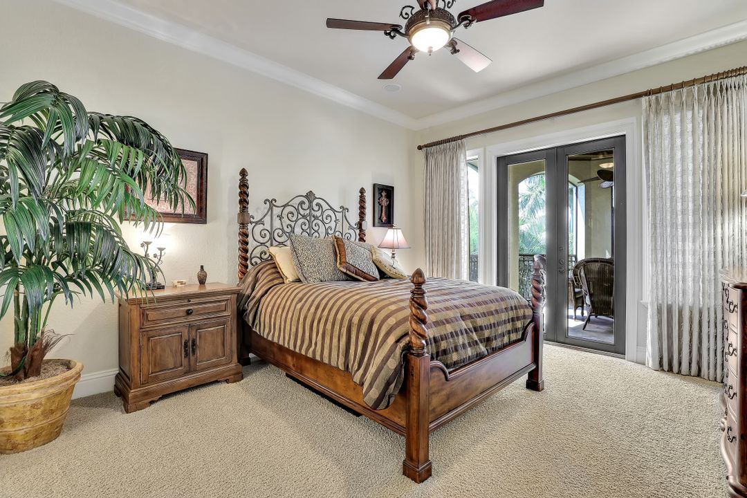 3840 Surfside Blvd, Cape Coral, FL 33914