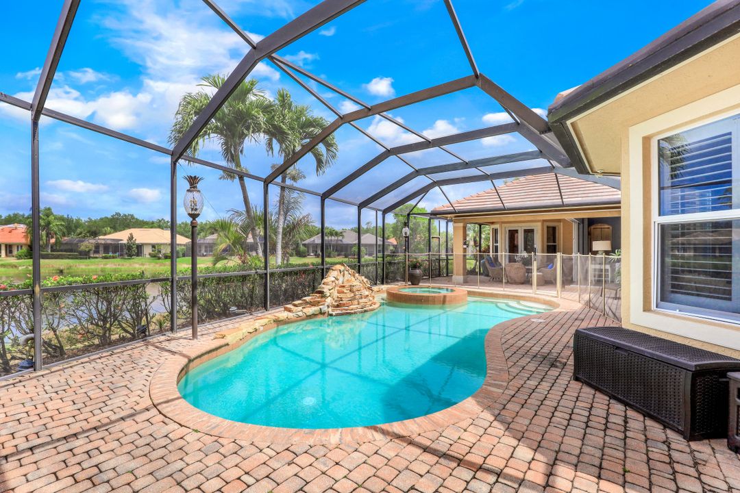 5119 Post Oak Ln, Naples, FL 34105