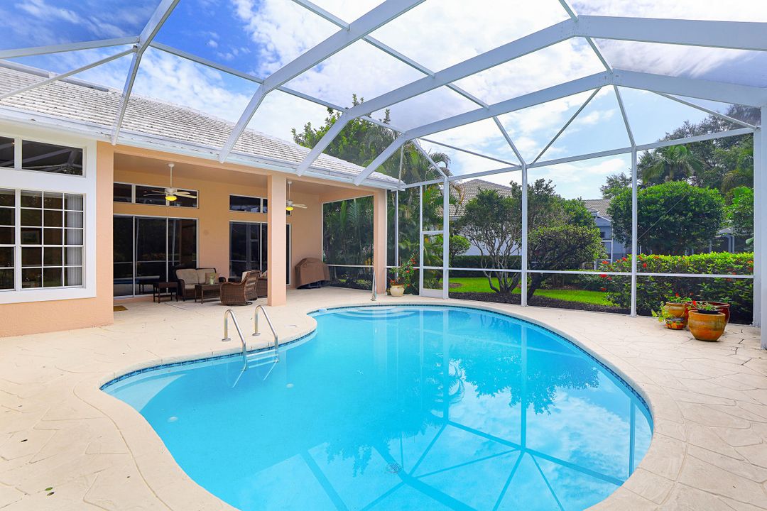 5910 Sonoma Ct, Naples, FL 34119