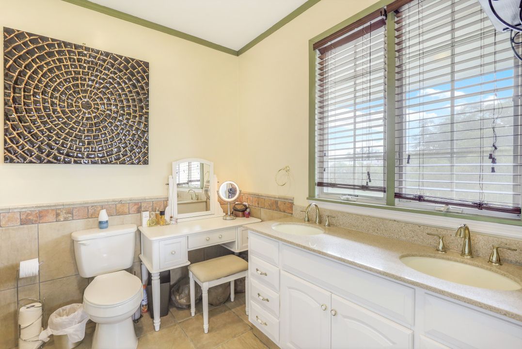 1660 Winterberry Dr, Marco Island, FL 34145