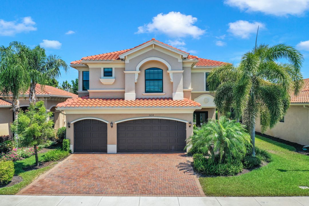 3054 Hudson Terrace, Naples, FL 34119
