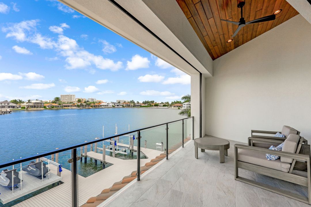 1001 Coronado Ct, Marco Island, FL 34145