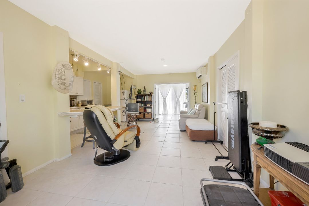 230 Donora Blvd, Fort Myers Beach, FL 33931