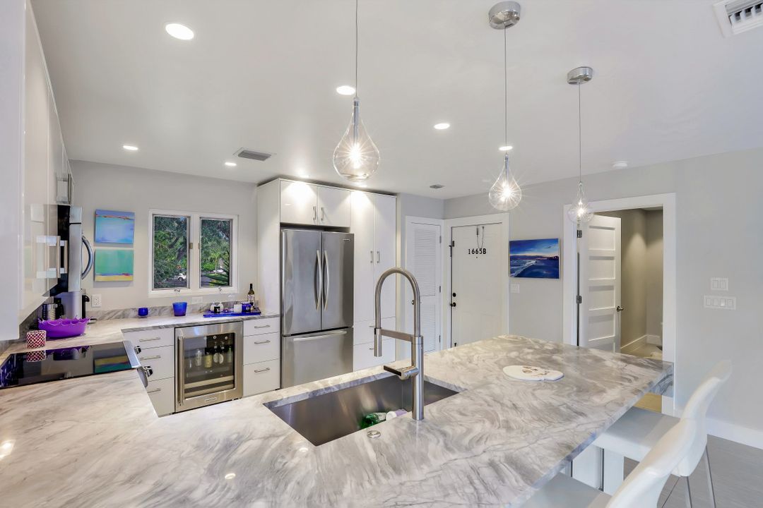 1665 Spoonbill Ln #B, Naples, FL 34105