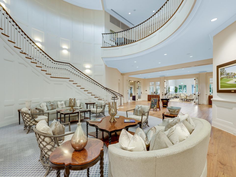 5850 Pelican Bay Blvd, Naples, FL 34108