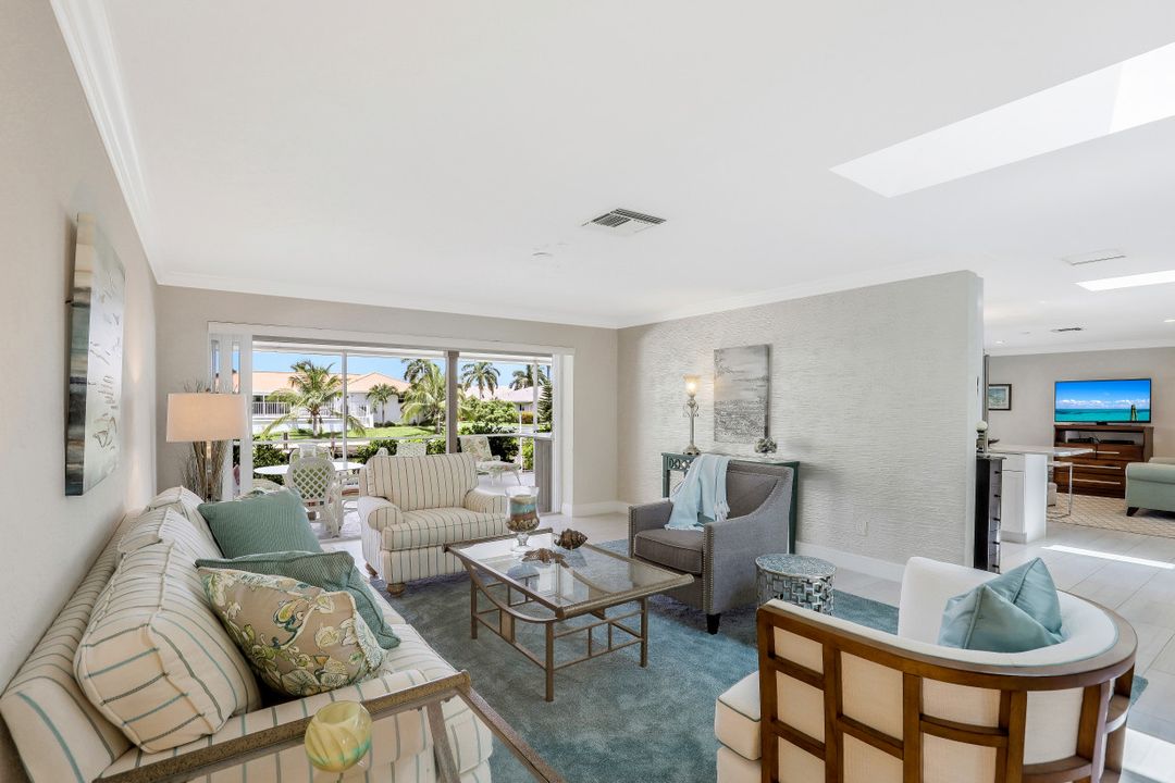 206 Dan River Ct, Marco Island, FL 34145