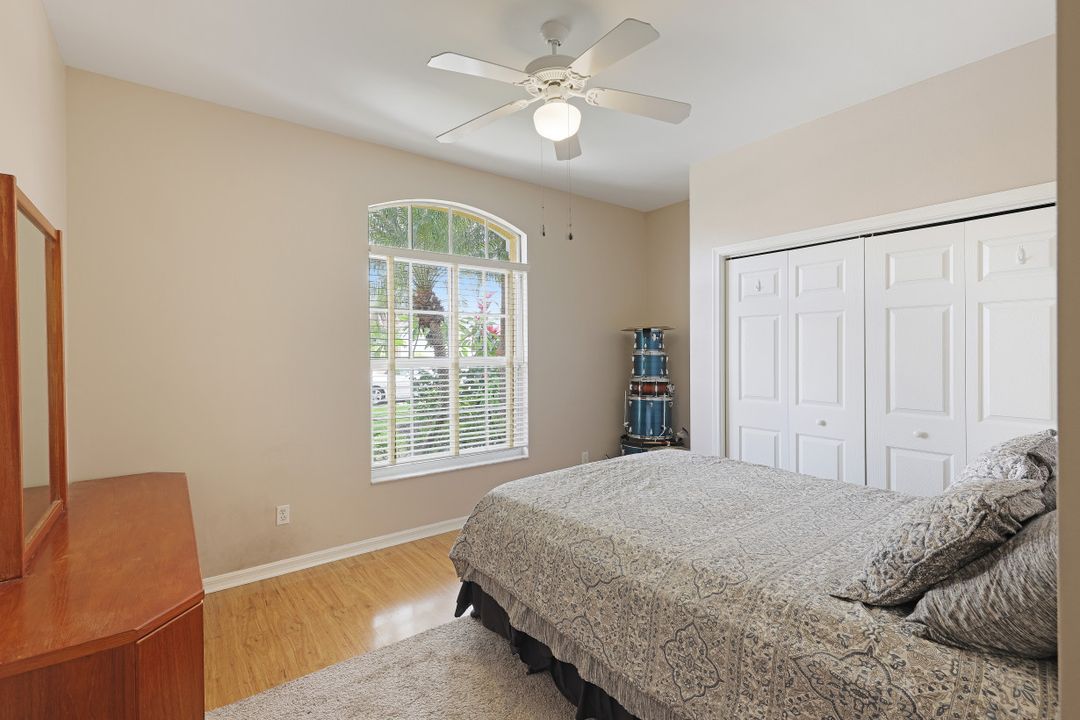 371 Pindo Palm Dr, Naples, FL 34104