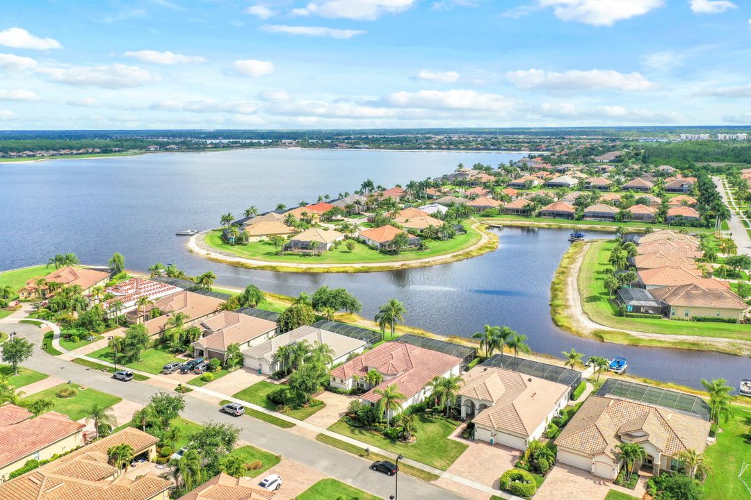 9386 Copper Canyon Ct, Naples, FL 34120