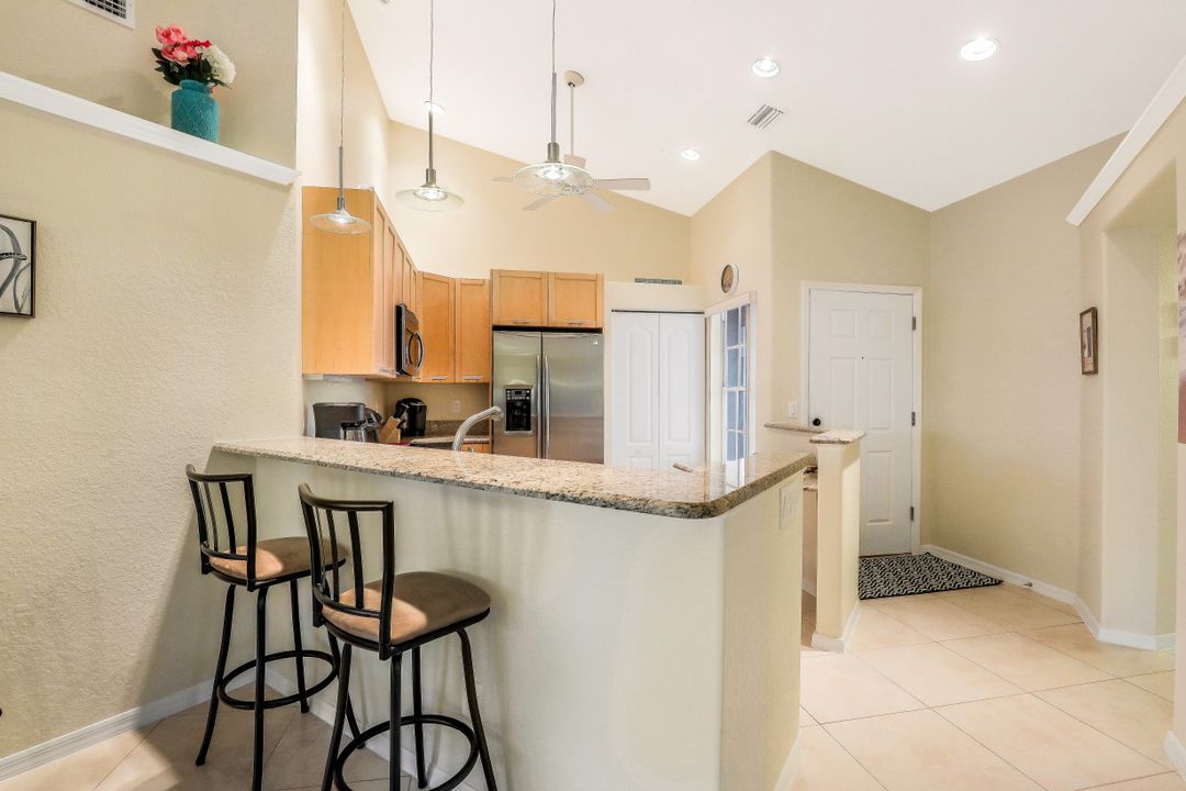 1101 Sweetwater Ln #1201, Naples, FL 34110