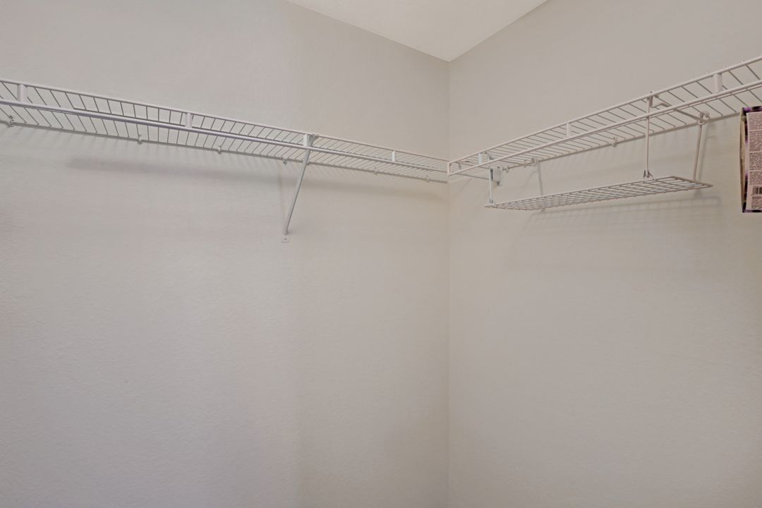 20131 Estero Gardens Cir #206, Estero, FL 33928