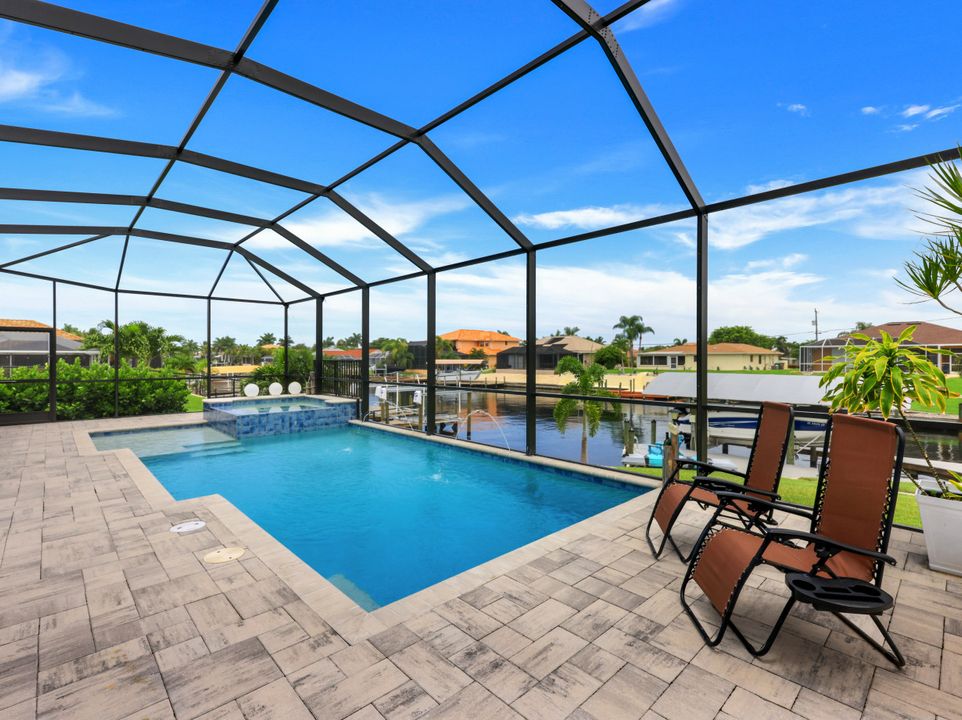 2103 SW 52nd St, Cape Coral, FL 33914