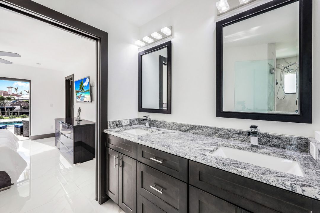 5501 Chiquita Blvd S, Cape Coral, FL 33914