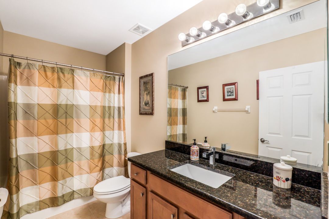 8609 Sumner Ave, Fort Myers, FL 33908