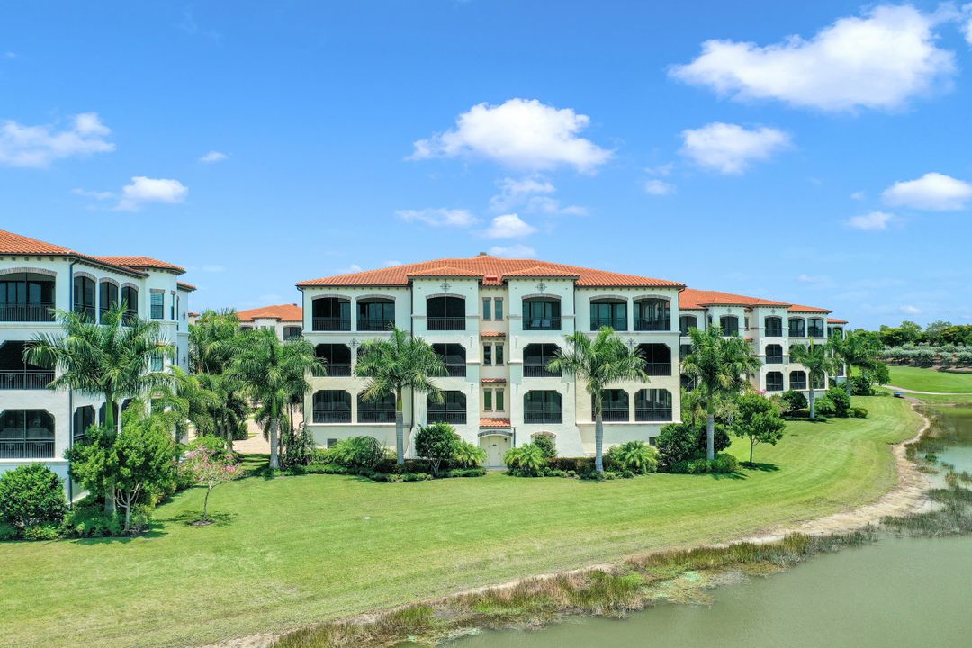 16444 Carrara Way #301, Naples, FL 34110