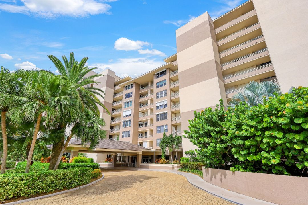 780 S Collier Blvd #906, Marco Island, FL 34145