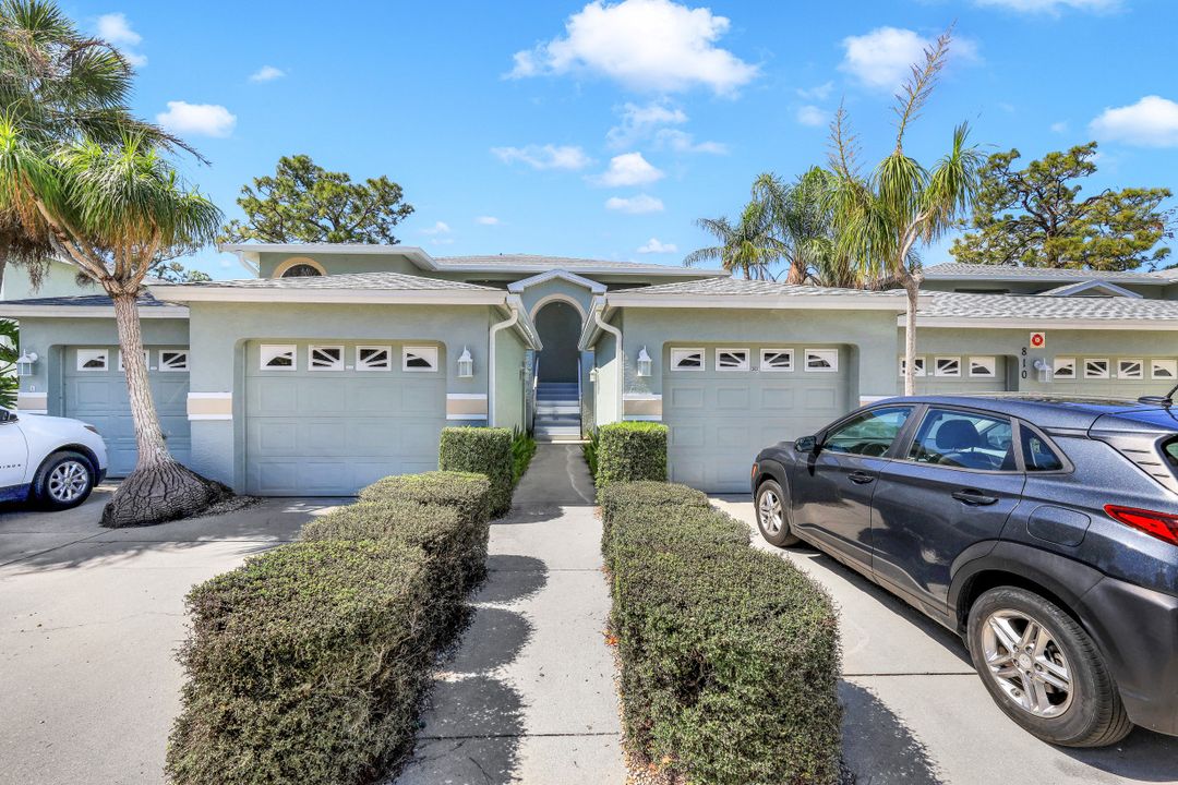 810 New Waterford Dr #201, Naples, FL 34104