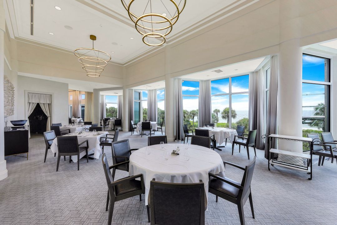 8171 Bay Colony Dr #1602, Naples, FL 34108