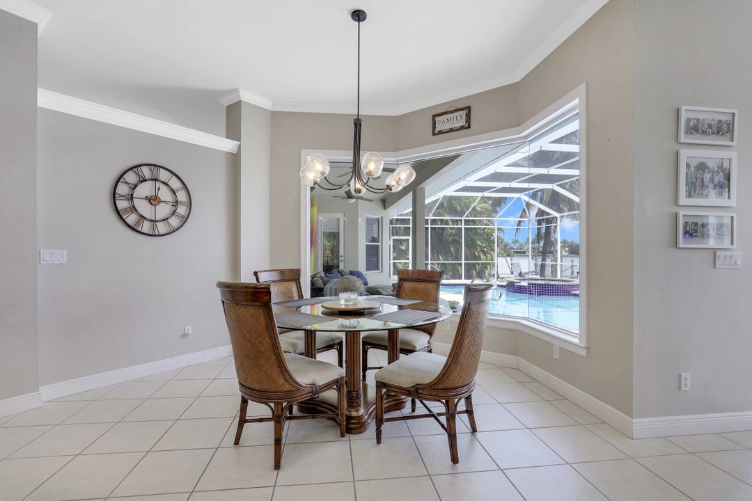 411 SW 49th Ln, Cape Coral, FL 33914