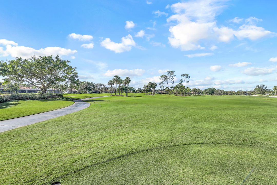 2180 Arielle Dr #804, Naples, FL 34109